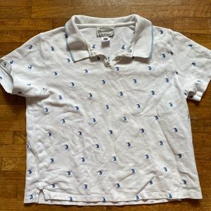 White pendleton t shirt with blue sailing boats